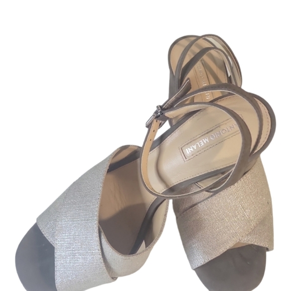 Antonio Melani Biege & Brown Ankle Strap Block Heels Fabric/Leather Sandals 8.5M - Picture 11 of 11